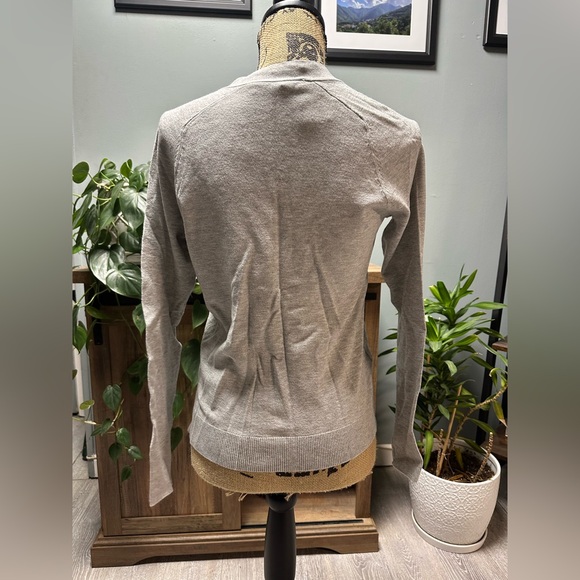 LOFT button down cardigan. Size XS. NWT. - Picture 2 of 4